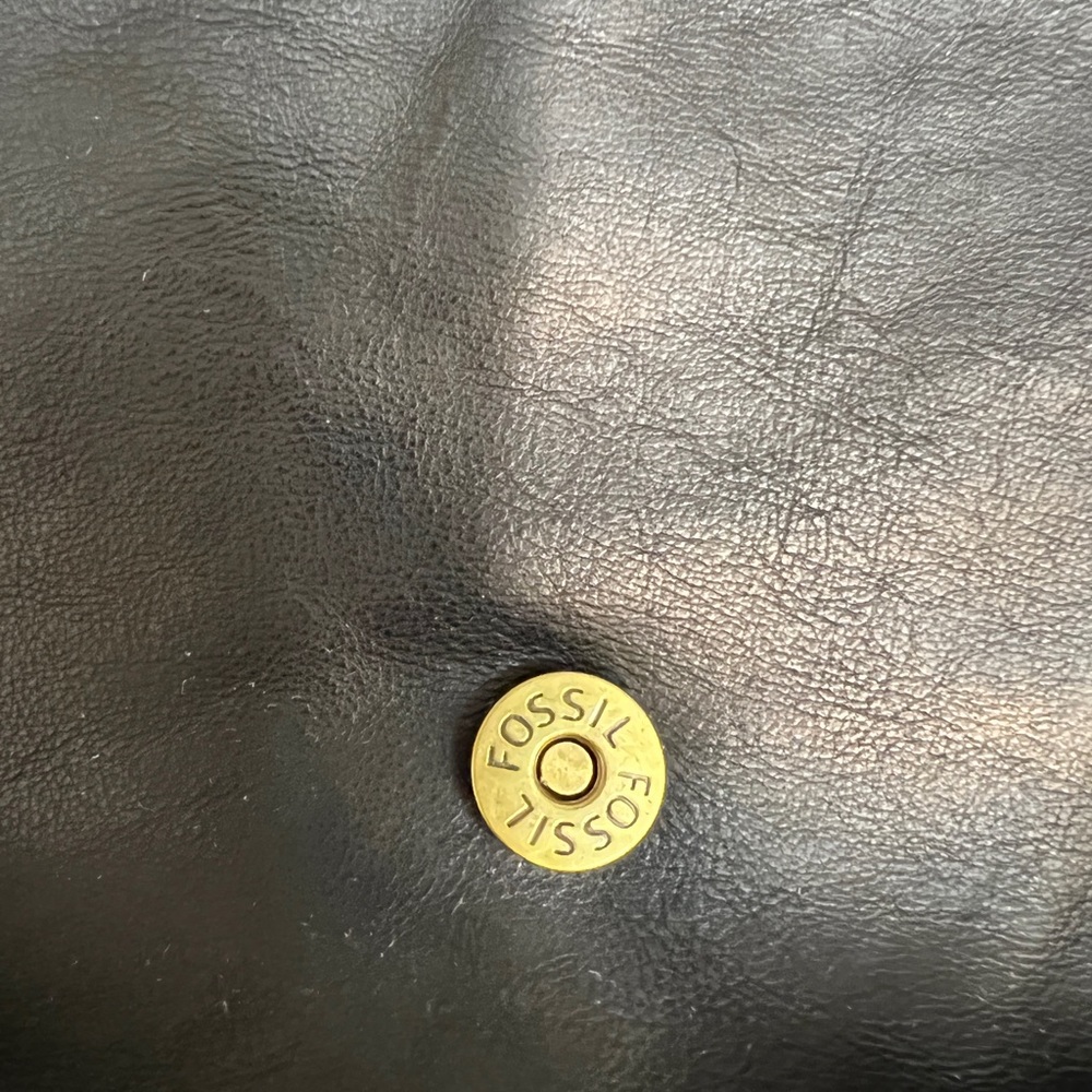 Fossil purse - Picture 7 of 7